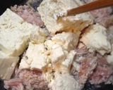 鉄分たっぷり☆ひじきと崩し豆腐のそぼろ煮作り方2写真