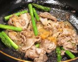 豚肉とアスパラの味噌にんにく炒め作り方5写真