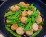 麺つゆで簡単♪絹さやとお麩の卵とじ作り方3写真