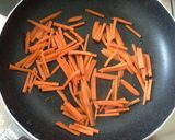 竹輪と細切り野菜の塩麹炒め作り方2写真