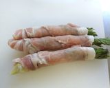 照り焼きたれで　タラの芽の肉巻き作り方4写真