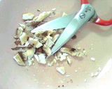 超簡単＆手抜き♪レタスと干し椎茸のスープ作り方1写真