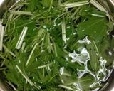 トマト・水菜をジンジャードレッシングで。作り方1写真