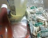 しめじとハムのほんのり甘いケチャップ炒め作り方1写真