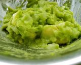 パリパリでうまーい♪包まないアボカド餃子作り方2写真