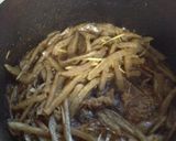 牛肉とこんにゃくの炒り煮作り方3写真