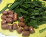 超簡単！ニラとウィンナーの中華風炒め物作り方1写真