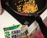 オリーブ油と塩麹でバターピラフ風ご飯☆作り方1写真