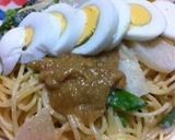温野菜と茹で卵の味噌マヨソースパスタ作り方4写真