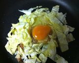 簡単＆美味☆牛すじ入り巣ごもり卵作り方3写真