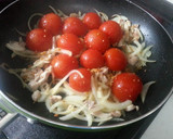 今日は、あさりとトマトのパスタよ！作り方3写真
