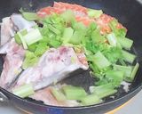 鮭あら　ワンコイン　アクアパッツァ　作り方2写真