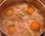 落とし卵と炒め野菜のみそ汁作り方3写真