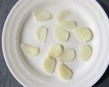 超簡単ガーリックオイル作り方1写真