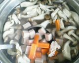 SPAMで具だくさん塩スープ作り方2写真