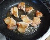 チキンとアスパラのヨーグルト煮　作り方2写真