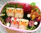 簡単！キャラ弁当♪俵ヒヨコ&ニワトリ☆作り方5写真