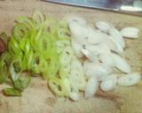 長ネギとしめじのお味噌汁´ω`●作り方1写真