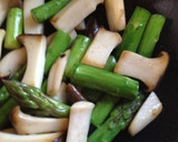 豚肉と茸と青野菜のオイスターソース炒め作り方6写真