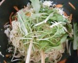 せん切り野菜たっぷりの焼きラーメン☆作り方6写真