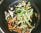 せん切り野菜たっぷりの焼きラーメン☆作り方3写真