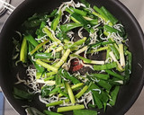 ねぎとしらすのごま油炒：お弁当野菜おかず作り方4写真