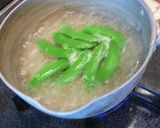 お弁当に♬スナップえんどう胡麻和え作り方1写真
