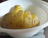 お弁当に！レンジで簡単♪丸々ピザポテト作り方4写真