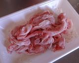 早うま　黄金たれがからんだ豚の生姜焼き作り方1写真