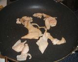 鶏皮とキャベツのアンチョビ炒め作り方2写真
