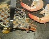 お弁当のおかずに便利な海老のトマト焼き作り方2写真