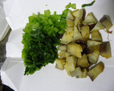 カブの葉とさつま芋の混ぜご飯♡作り方1写真
