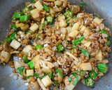 納豆と挽肉、ネバネバ野菜の中華風炒め作り方3写真