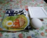 納豆と生たまご入りスタミナ塩らーめん作り方1写真