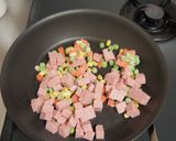 SPAMの春色チャーハン作り方1写真