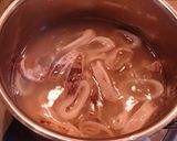 ピリ辛がおいしい　紫玉ねぎとイカのマリネ作り方1写真