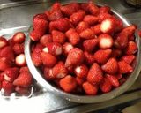 イチゴと蜂蜜のコンフィチュール作り方1写真