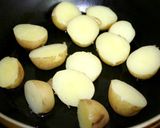 スパムとチビコロじゃがのレモンバター♪作り方5写真