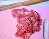 おばぁちゃん万能みそだれ牛バラきのこ炒め作り方1写真