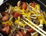 [簡単]彩り鮮やか牛肉トマト醤油炒め作り方4写真