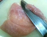 驚きの柔らかさ！鶏ムネ肉Bigチキンカツ作り方3写真