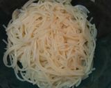 離乳食*鮭ﾌﾚｰｸでｸﾘｰﾑﾊﾟｽﾀ*作り方2写真