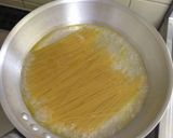 フライパン1つで簡単トマトソースパスタ☆作り方2写真