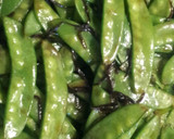 簡単絹さやの塩昆布炒め焦がし醤油味作り方3写真