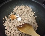 アボカド好きに贈る♪絶品豚味噌そぼろ♡作り方3写真