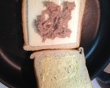フライパンで！熱々トロ〜り ホットサンド作り方1写真
