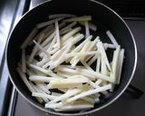 エコ♪大根の皮と桜海老のナンプラー炒め作り方3写真