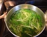 シンプル美味しい♪水菜と鰹節のお味噌汁作り方1写真