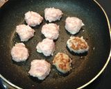 ひき肉と豆腐で柔らか♪絶品つくね親子丼♡作り方3写真