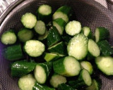 夏のビールのお供に！きゅうりのわさび漬け作り方1写真